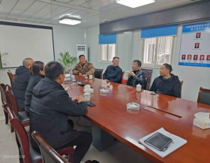 市城投公司副总经理郭智勇一行深入后河吉安里商业中心项目调研
